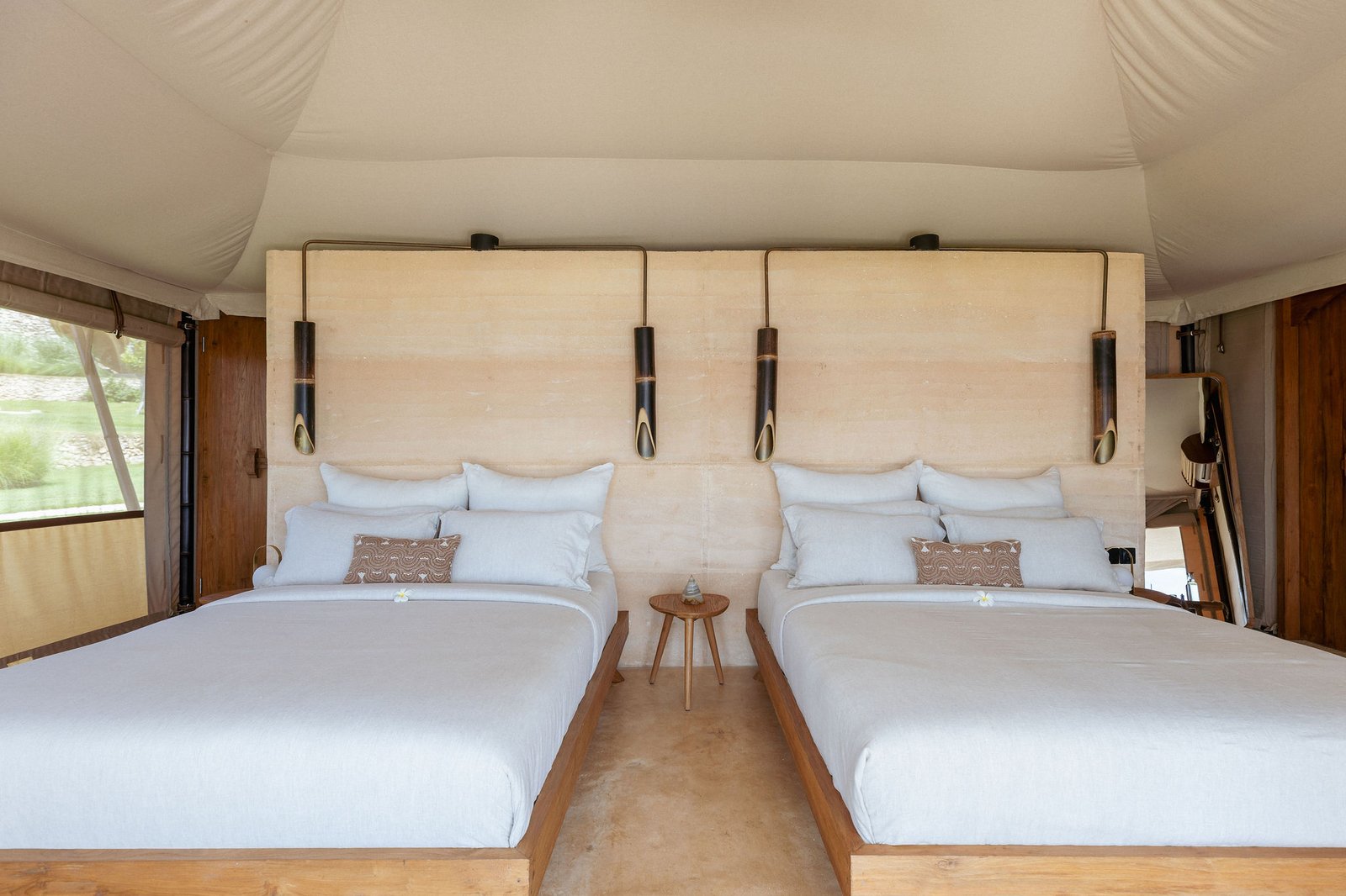 Twin-bed tent suite at Intaaya